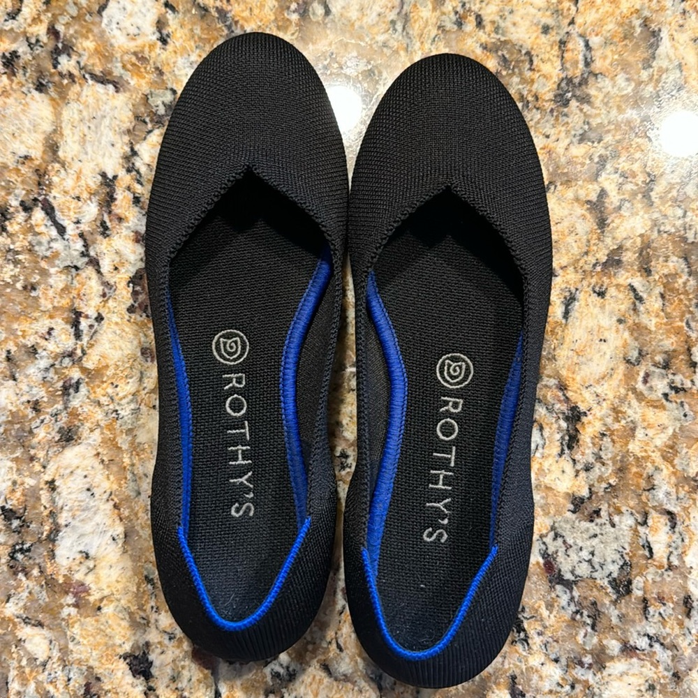 Rothy’s size 8 flats